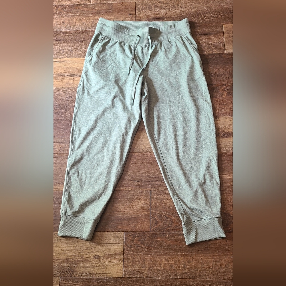 3/$14 American Eagle joggers